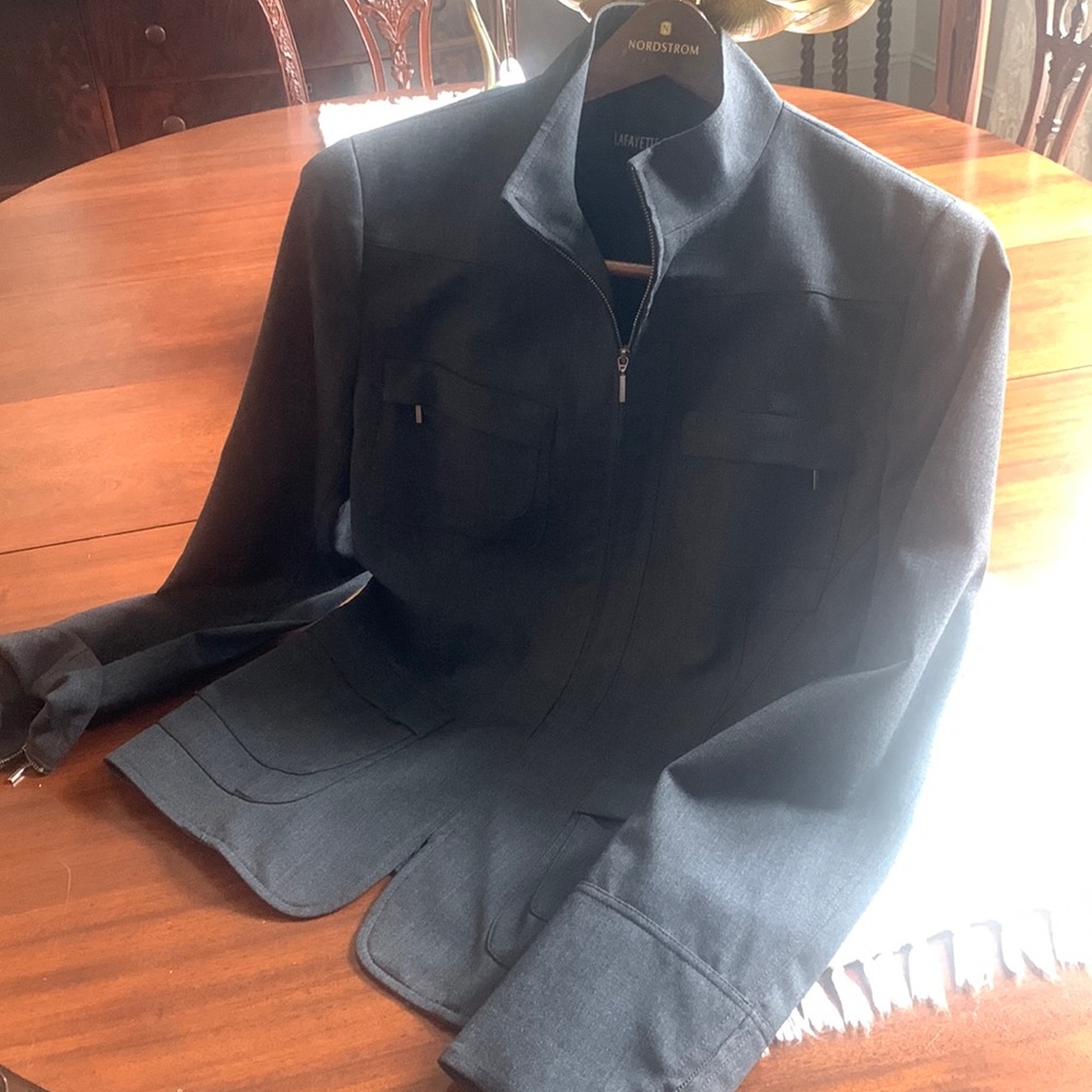 Lafayette 148 size 4 tailored smoky grey jacket